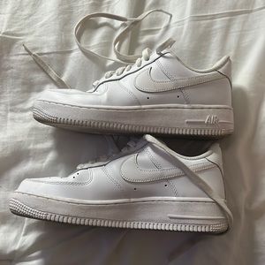 White Nike Air Force 1s - size 7.5W
